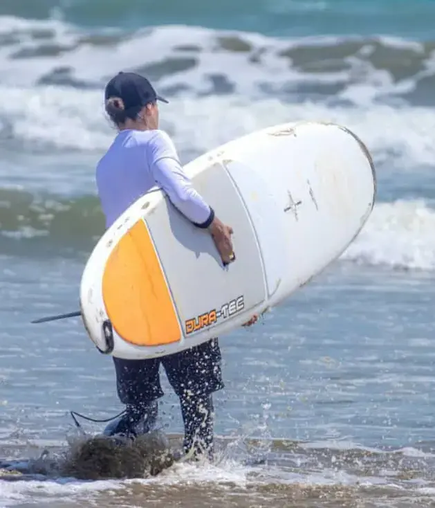 لحظه شاد و پیروزی بانوان باشگاه رمین پس از مسابقات
